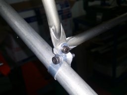 Wing struts (27)